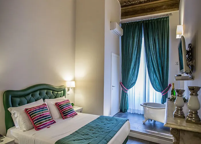 Oda ve Kahvaltı Chic & Town Luxury Piazza Di Spagna