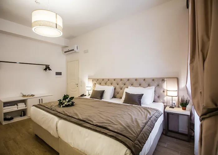 Chic & Town Luxury Piazza Di Spagna Oda ve Kahvaltı Roma
