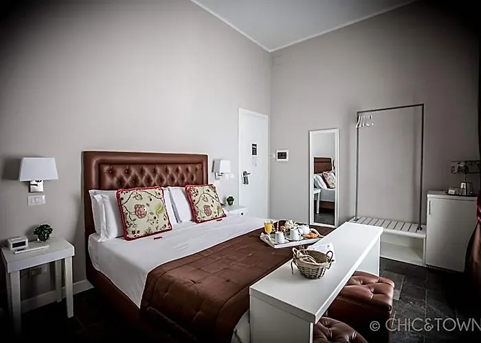 Oda ve Kahvaltı Chic & Town Luxury Piazza Di Spagna 4*
