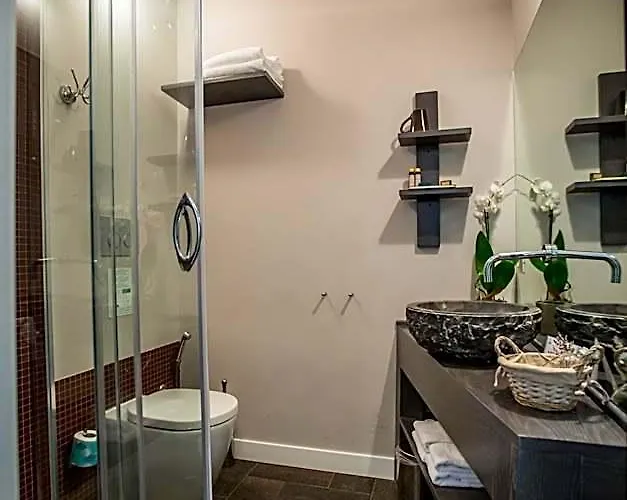 Chic & Town Luxury Piazza Di Spagna 4*